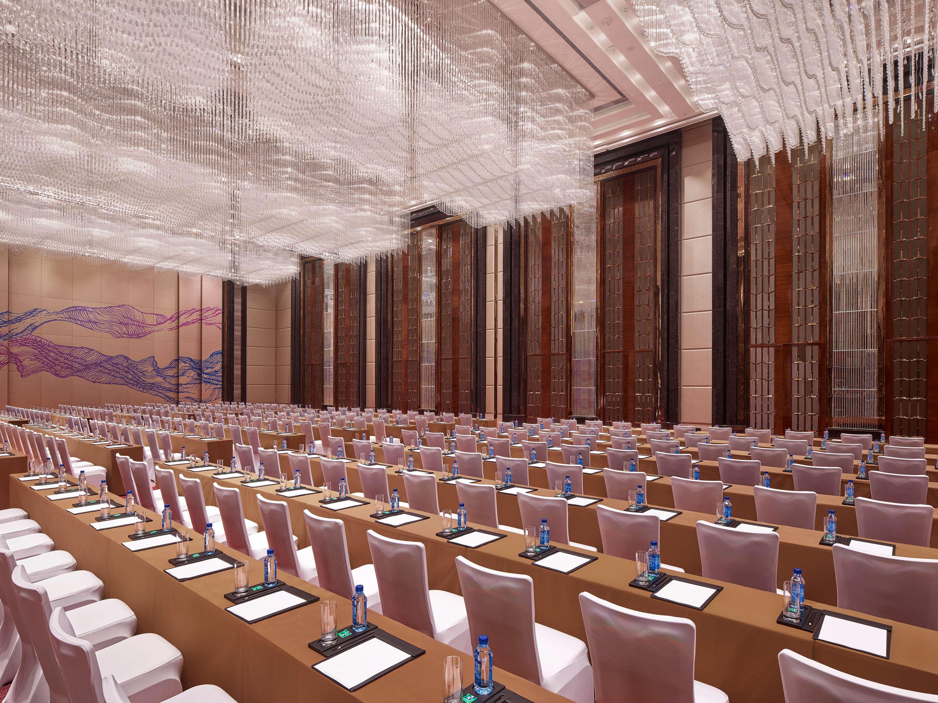 Hotel Hilton Haikou Haikou  Esterno foto